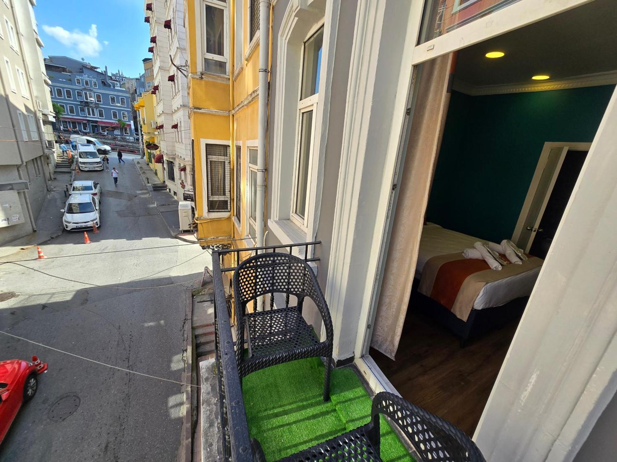 Taksim My House Butik Otel Istanbul Exterior foto