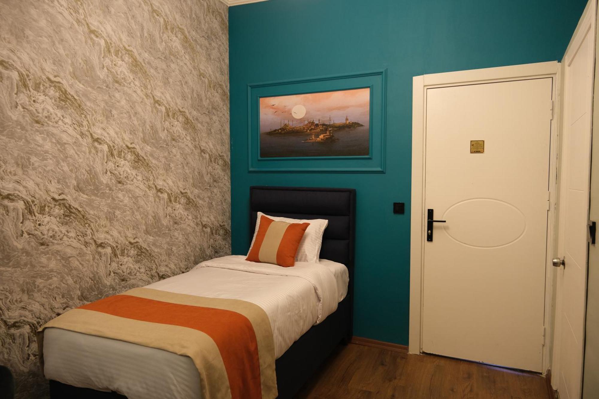 Taksim My House Butik Otel Istanbul Exterior foto